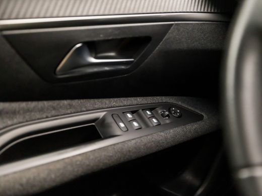 Peugeot 3008 1.2 PureTech Sport (APPLE CARPLAY, PARELMOER, GROOT NAVI, 360 CAMERA, ADAPTIVE CRUISE, SPORTSTOEL... ActivLease financial lease