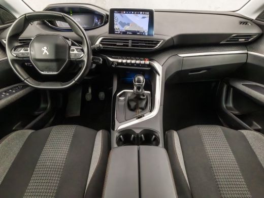 Peugeot 3008 1.2 PureTech Sport (APPLE CARPLAY, PARELMOER, GROOT NAVI, 360 CAMERA, ADAPTIVE CRUISE, SPORTSTOEL... ActivLease financial lease
