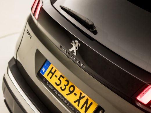 Peugeot 3008 1.2 PureTech Sport Automaat (APPLE CARPLAY, GROOT NAVI, 360 CAMERA, LEDER, SPORTSTOELEN, KEYLESS,... ActivLease financial lease