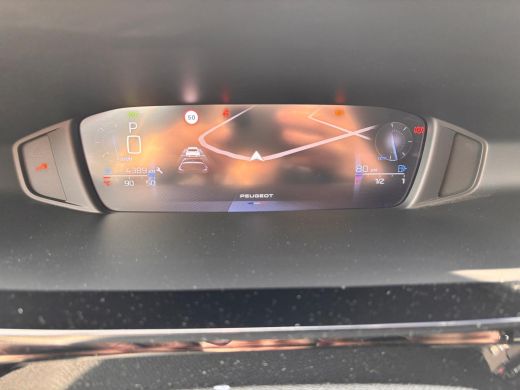Peugeot 308 1.2 Allure 130PK Automaat | 360 Camera | Keyless | Navigatie | Apple Carplay /Android Auto | 17" ... ActivLease financial lease