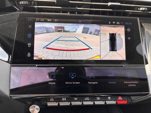 Peugeot 308 1.2 Allure 130PK Automaat | 360 Camera | Keyless | Navigatie | Apple Carplay /Android Auto | 17" ... ActivLease financial lease