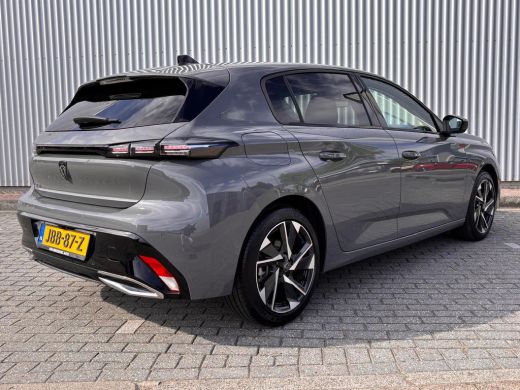 Peugeot 308 1.2 Allure 130PK Automaat | 360 Camera | Keyless | Navigatie | Apple Carplay /Android Auto | 17" ... ActivLease financial lease