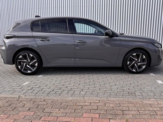 Peugeot 308 1.2 Allure 130PK Automaat | 360 Camera | Keyless | Navigatie | Apple Carplay /Android Auto | 17" ... ActivLease financial lease