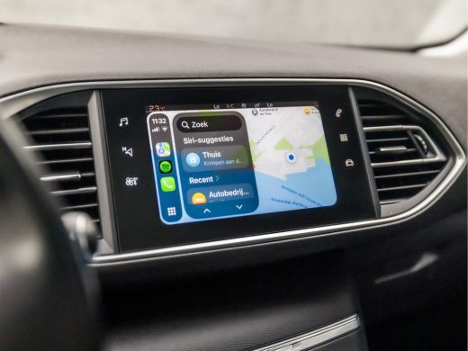 Peugeot 308 SW 1.2 PureTech Sport (PANORAMADAK, APPLE CARPLAY, LEDER, GROOT NAVI, SPORTSTOELEN, PARKEERSENSOR... ActivLease financial lease