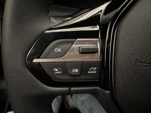 Peugeot 408 Allure 58 kWh | Adaptive Cruise | 360 Camera | Navigatie | Apple Carplay/Android Auto | | 11 kW l... ActivLease financial lease