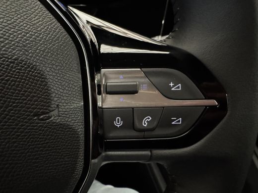Peugeot 408 Allure 58 kWh | Adaptive Cruise | 360 Camera | Navigatie | Apple Carplay/Android Auto | | 11 kW l... ActivLease financial lease