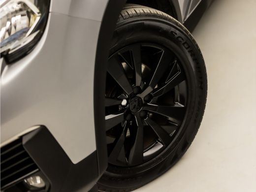 Peugeot 5008 1.2 PureTech Sport 7 Persoons Automaat (APPLE CARPLAY, GROOT NAVI, GETINT GLAS, PARKEERSENSOREN, ... ActivLease financial lease