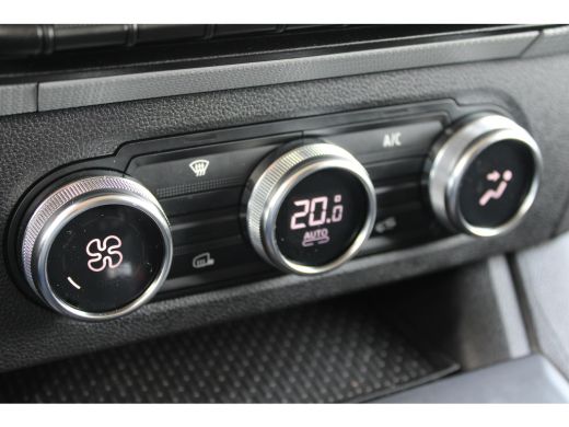 Renault Kangoo E-Tech Extra 44 kWh | CARPLAY | CAMERA | SENSOREN RONDOM | DIGITALE BINNENSPIEGEL | ALL SEASON BA... ActivLease financial lease