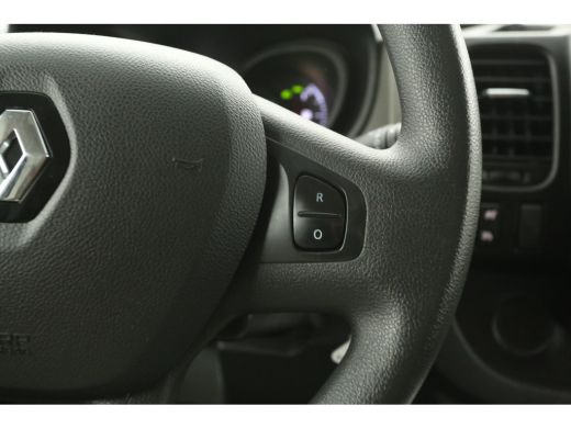 Renault Trafic 1.6 dCi T27 L1H1 | Airco | Camera | Cruisecontrol | Omvormer | Flitslampen ActivLease financial lease