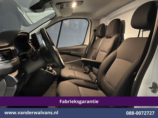 Renault Trafic 2.0 dCi 131pk L2H1 Fabrieksgarantie Euro6 Airco | Navigatie | Camera | LED | 2500kg Trekhaak | Ap... ActivLease financial lease