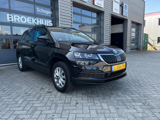 Skoda Karoq 1.0 TSI 110 pk Business Edition | Trekhaak | Apple Carplay |  Cruise control | Parkeer sensoren |... ActivLease financial lease