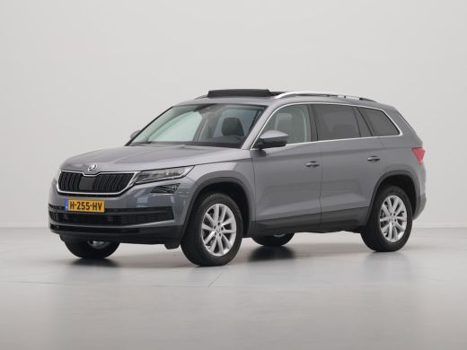 Skoda Kodiaq 1.5 150pk TSI DSG Limited Business Edition Panorama Navigatie Carplay Sideassist Stoelverwarming 275 ActivLease financial lease