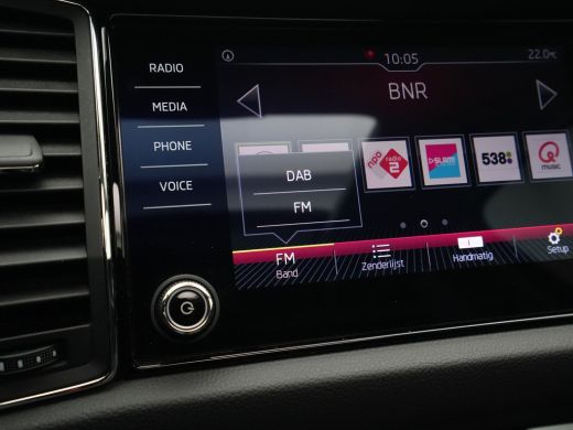 Skoda Kodiaq 1.5 150pk TSI DSG Limited Business Edition Panorama Navigatie Carplay Sideassist Stoelverwarming 275 ActivLease financial lease