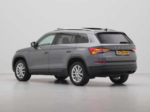 Skoda Kodiaq 1.5 150pk TSI DSG Limited Business Edition Panorama Navigatie Carplay Sideassist Stoelverwarming 275 ActivLease financial lease
