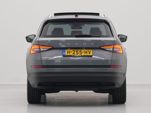 Skoda Kodiaq 1.5 150pk TSI DSG Limited Business Edition Panorama Navigatie Carplay Sideassist Stoelverwarming 275 ActivLease financial lease