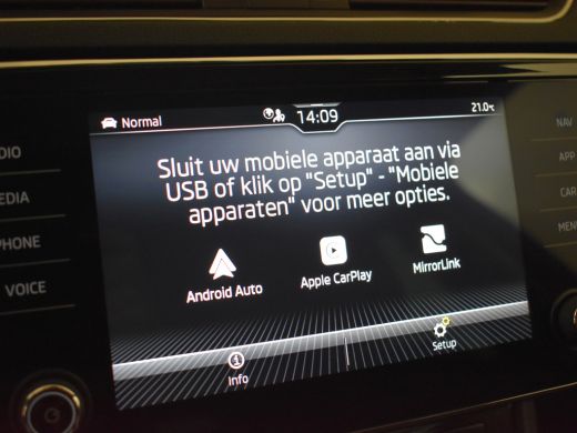 Skoda Superb Combi 1.4 TSI iV Business Edition Plus 218pk l Navigatie full map | Apple Carplay Android Auto | ... ActivLease financial lease