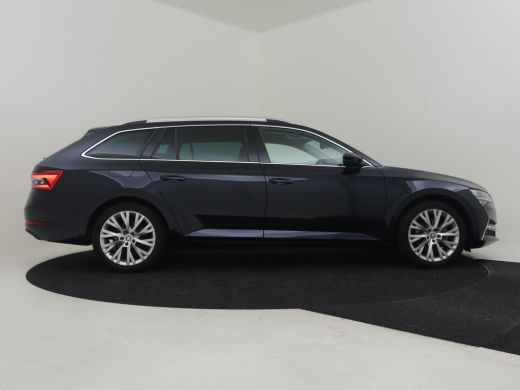Skoda Superb Combi 1.4 TSI iV Business Edition Plus 218pk l Navigatie full map | Apple Carplay Android Auto | ... ActivLease financial lease