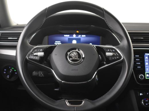Skoda Superb Combi 1.4 TSI iV Business Edition Plus 218pk l Navigatie full map | Apple Carplay Android Auto | ... ActivLease financial lease