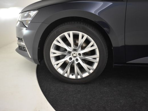 Skoda Superb Combi 1.4 TSI iV Business Edition Plus 218pk l Navigatie full map | Apple Carplay Android Auto | ... ActivLease financial lease