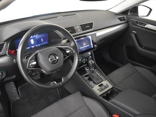 Skoda Superb Combi 1.4 TSI iV Business Edition Plus 218pk l Navigatie full map | Apple Carplay Android Auto | ... ActivLease financial lease
