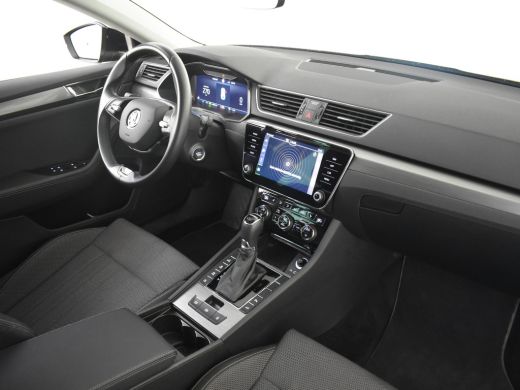 Skoda Superb Combi 1.4 TSI iV Business Edition Plus 218pk l Navigatie full map | Apple Carplay Android Auto | ... ActivLease financial lease