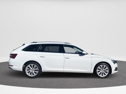 Skoda Superb Combi 1.4 TSI iV DSG Style | PHEV | 218Pk |  A. Camera | Leder | Elec. stoelen | Virtual Cockpit | ActivLease financial lease