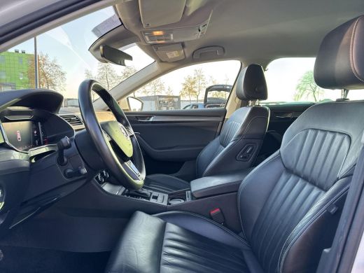 Skoda Superb Combi 1.4 TSI iV DSG Style | PHEV | 218Pk |  A. Camera | Leder | Elec. stoelen | Virtual Cockpit | ActivLease financial lease