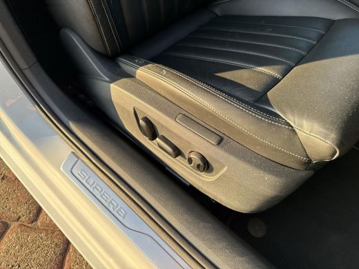 Skoda Superb Combi 1.4 TSI iV DSG Style | PHEV | 218Pk |  A. Camera | Leder | Elec. stoelen | Virtual Cockpit | ActivLease financial lease