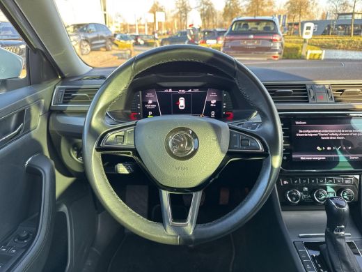 Skoda Superb Combi 1.4 TSI iV DSG Style | PHEV | 218Pk |  A. Camera | Leder | Elec. stoelen | Virtual Cockpit | ActivLease financial lease