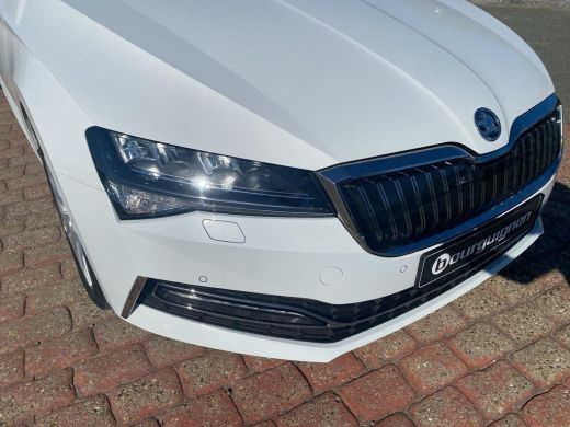 Skoda Superb Combi 1.4 TSI iV DSG Style | PHEV | 218Pk |  A. Camera | Leder | Elec. stoelen | Virtual Cockpit | ActivLease financial lease