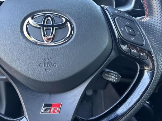 Toyota C-HR 2.0 Hybrid GR-Sport | 06-10141018 Voor meer informatie ActivLease financial lease