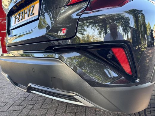 Toyota C-HR 2.0 Hybrid GR-Sport | 06-10141018 Voor meer informatie ActivLease financial lease