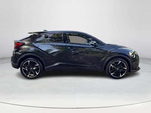 Toyota C-HR 2.0 Hybrid GR-Sport | 06-10141018 Voor meer informatie ActivLease financial lease