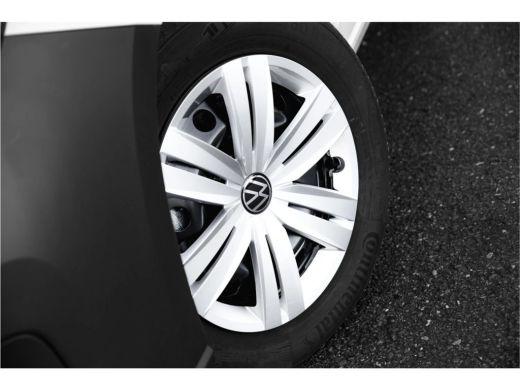 Volkswagen Caddy Comfort | 102 pk | Trekhaak | Digitaal Display | Navi By App |-Seizoenen Banden ActivLease financial lease