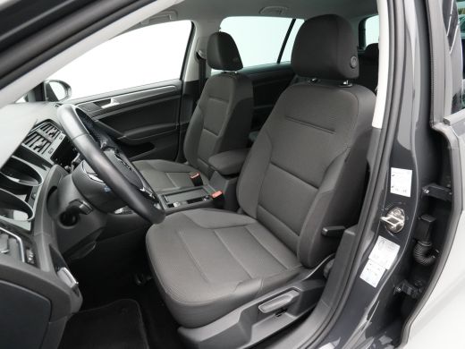 Volkswagen e-Golf E-DITION 136pk Navigatie Warmtepomp Acc Pdc Led Privacy glas 58 ActivLease financial lease