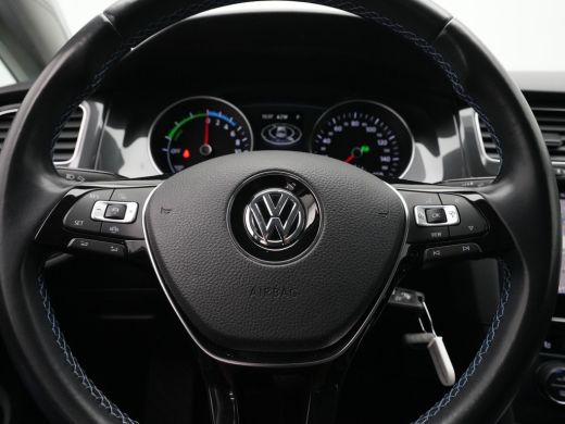 Volkswagen e-Golf E-DITION 136pk Navigatie Warmtepomp Acc Pdc Led Privacy glas 58 ActivLease financial lease