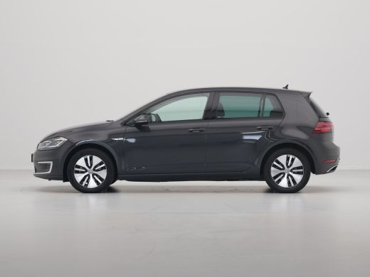 Volkswagen e-Golf E-DITION 136pk Navigatie Warmtepomp Acc Pdc Led Privacy glas 58 ActivLease financial lease