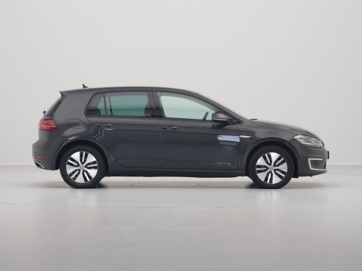 Volkswagen e-Golf E-DITION 136pk Navigatie Warmtepomp Acc Pdc Led Privacy glas 58 ActivLease financial lease