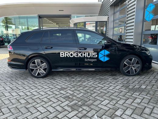 Volkswagen Golf R-Line Edition 1.5 eTSI 115pk DSG | 'App-Connect' draadloze smartphone integratie | Achteruitrijc... ActivLease financial lease