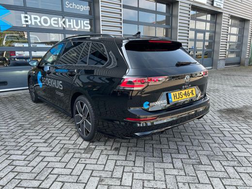 Volkswagen Golf R-Line Edition 1.5 eTSI 115pk DSG | 'App-Connect' draadloze smartphone integratie | Achteruitrijc... ActivLease financial lease