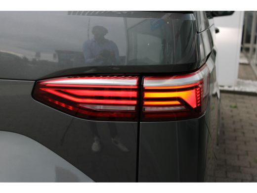 Volkswagen Multivan 1.4 eHybrid Energetic L2 | 218 pk | 7-zits | Leren Stoelen | Afneembare Trekhaak | Panoramadak | ... ActivLease financial lease