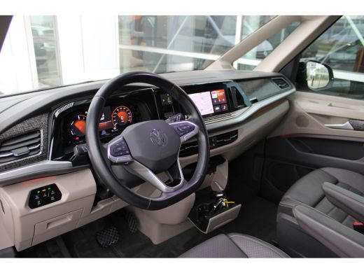 Volkswagen Multivan 1.4 eHybrid Energetic L2 | 218 pk | 7-zits | Leren Stoelen | Afneembare Trekhaak | Panoramadak | ... ActivLease financial lease