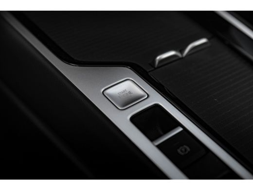 Volkswagen Passat Variant 1.5 eTSI 150pk R-Line Edition | Panoramadak | Head-Up | Dodehoeksensor | Adaptive Cruise ActivLease financial lease