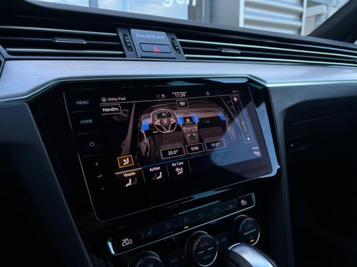 Volkswagen Passat Variant 1.5 TSI 150 pk 6-DSG Elegance Business R | Trekhaak wegklapbaar | Climatronic | Cruisen C... ActivLease financial lease