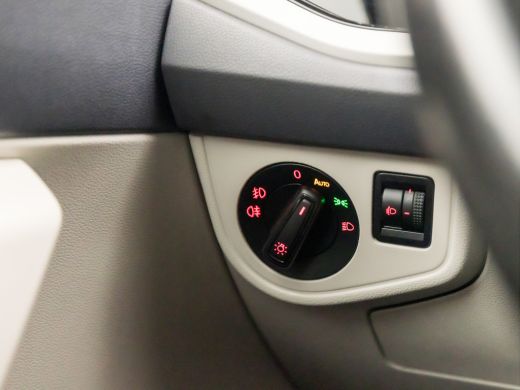 Volkswagen Polo 1.0 Sportline (VIRTUAL COCKPIT, APPLE CARPLAY, GROOT NAVI, ADAPTIVE CRUISE, CAMERA, SPORTSTOELEN,... ActivLease financial lease