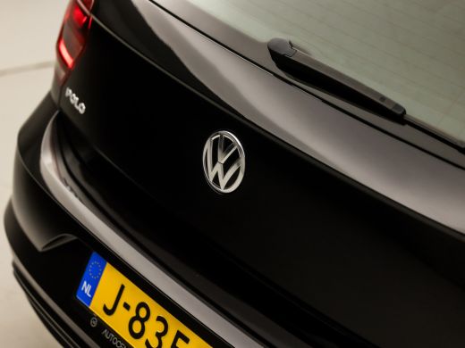 Volkswagen Polo 1.0 Sportline (VIRTUAL COCKPIT, APPLE CARPLAY, GROOT NAVI, ADAPTIVE CRUISE, CAMERA, SPORTSTOELEN,... ActivLease financial lease