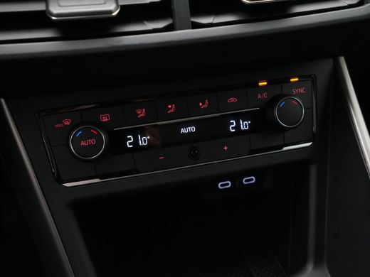 Volkswagen Polo 1.0 TSI 95pk R-Line Edition Navigatie Acc Pdc Clima Carplay 90 ActivLease financial lease