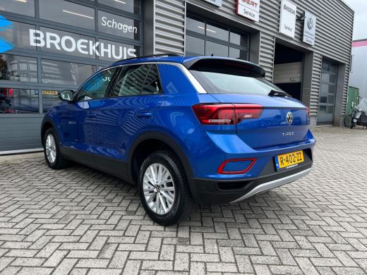 Volkswagen T-Roc 1.0 TSI 110 pk Life | Cruise contrel Adaptief | Parkeer assistent | Apple Carplay | Airco | Led k... ActivLease financial lease