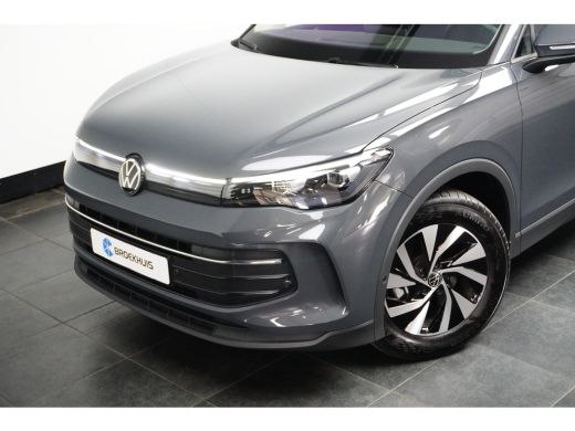 Volkswagen Tiguan Life Edition 1.5 TSI 150 pk 7-DSG | Trekhaak | Standkachel | Winterpakket | Navigatie | Apple Car... ActivLease financial lease