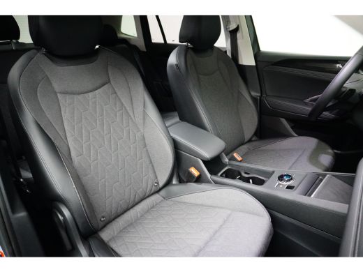 Volkswagen Tiguan Life Edition 1.5 TSI 150 pk 7-DSG | Trekhaak | Standkachel | Winterpakket | Navigatie | Apple Car... ActivLease financial lease